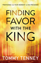 Cover image for Finding Favor With the King, isbn: 9780764211720